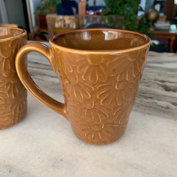 Set of 2 Coffee Mugs - Picture 6 of 7